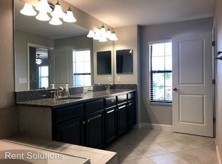 28574 Tranquil Lake Cir, Wesley Chapel, FL 33543
