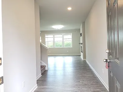 138 Millers Ln — Photo 2