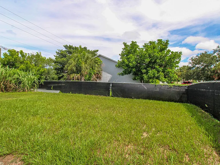 2861 Tropicana Blvd — Photo 13