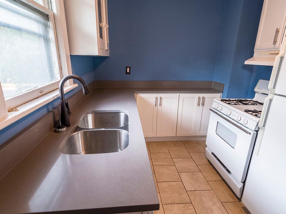 1st image of 1709 Bellevue Ave #2