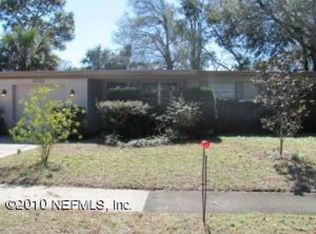 7046 Berrywood Ln, Jacksonville, FL 32277