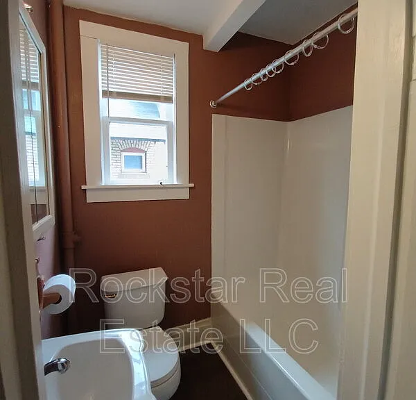 519 E Ermina Ave — Photo 41