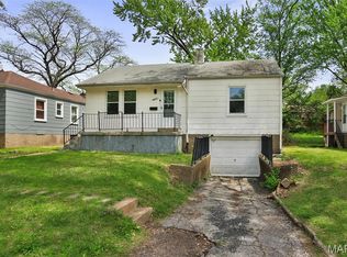 2057 Coleridge Dr, Saint Louis, MO 63136