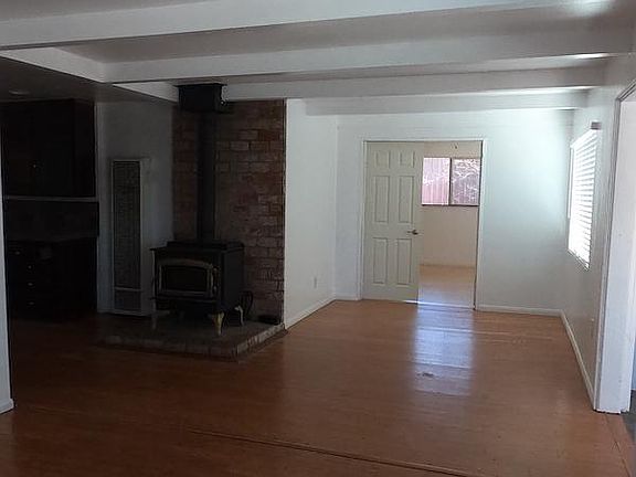 3rd image of 635 1st Ave