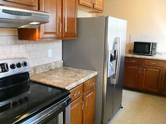 4th image of 2801 W Broadway Unit Q-4