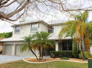 16837 SW 6th St, Pembroke Pines, FL 33027