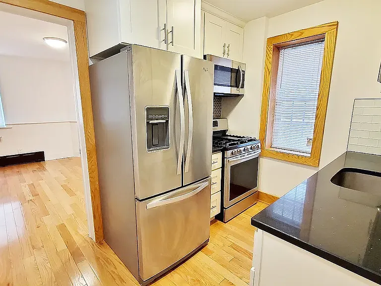 34-27 32nd St #1 — Photo 4