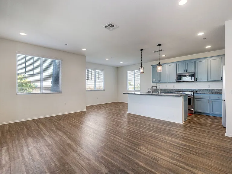 5405 San Virgilio — Photo 21