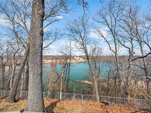 2nd image of 14242 Lake Forrest Heights Rd