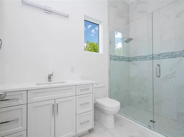 362A Coldwater Canyon Ave, Studio City, CA 91604