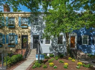 1217 Powhatan St, Alexandria, VA 22314