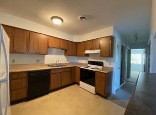 1301 Trade Sq W APT 8, Troy, OH 45373
