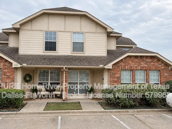 611 Oriole Blvd, Duncanville, TX