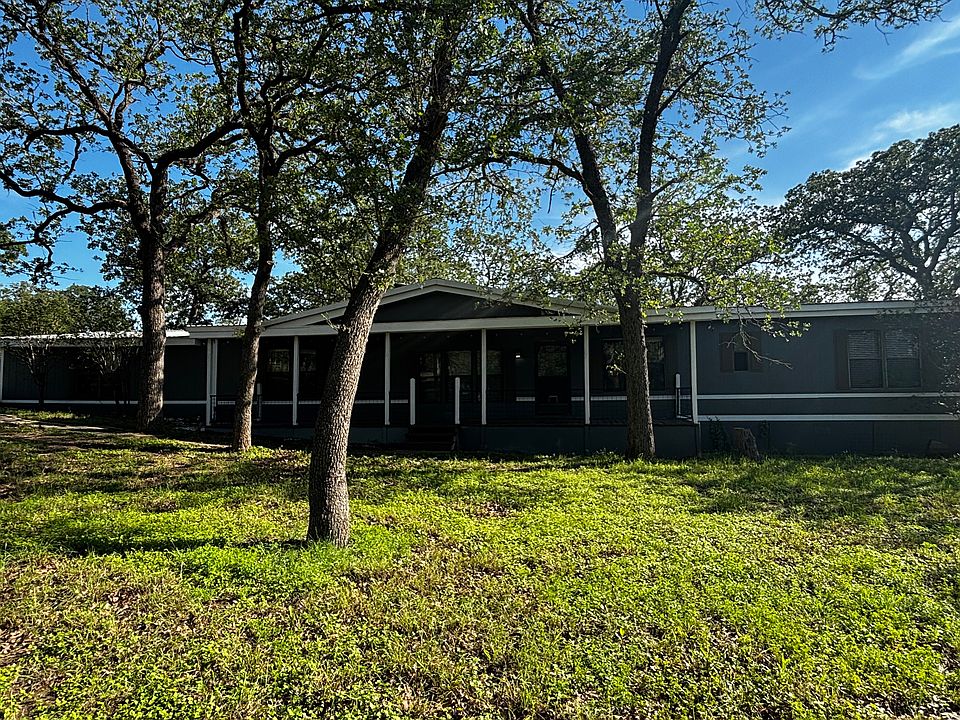 1st image of 305 Cedar Ln
