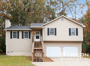 715 Dillon Dr, Douglasville, GA 30134