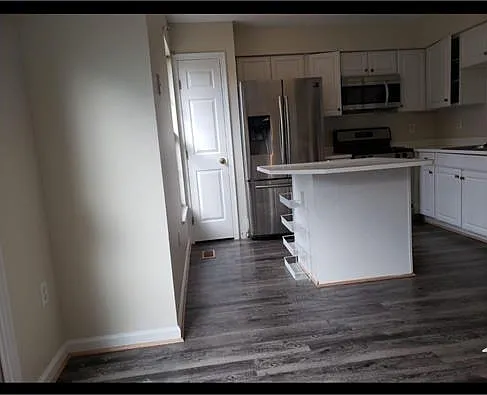 8604 Jacks Reef Rd — Photo 12