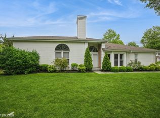 39 Hamlet Dr, Commack, NY 11725