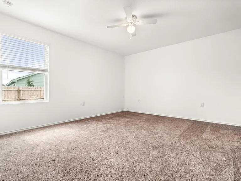 10119 Ana Hts — Photo 16