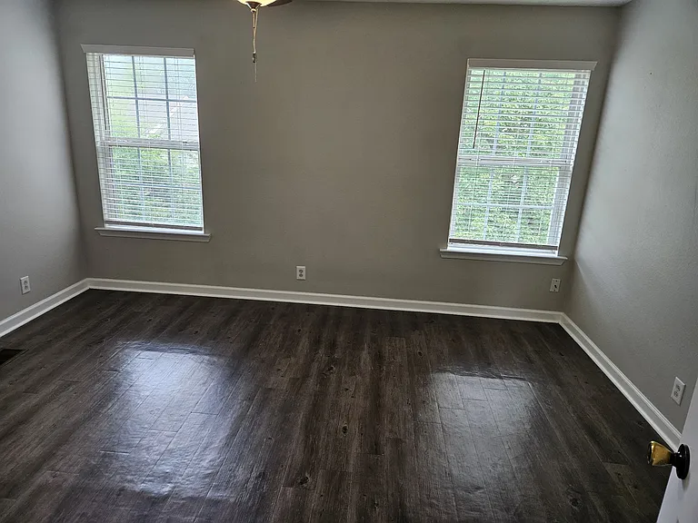 2015 Bradyville Pike — Photo 17