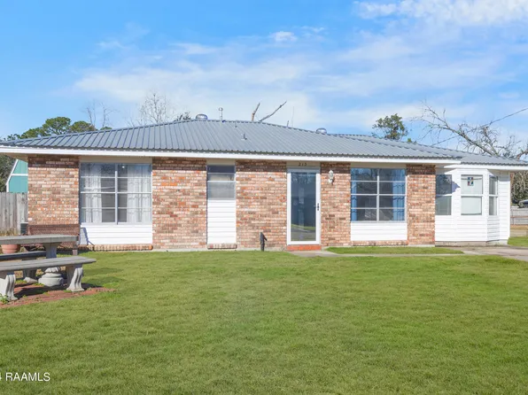 213 Guadalupe St, New Iberia, LA 70563