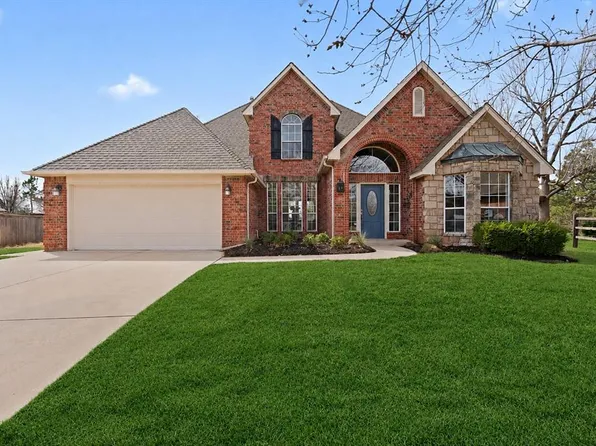 744 Longmeadow Ln, Edmond, OK 73003