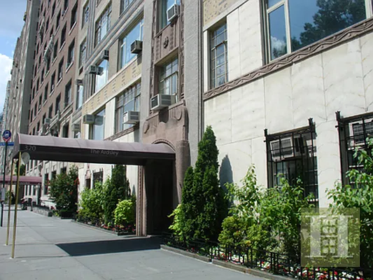 Sold by Halstead Real Estate | media 4