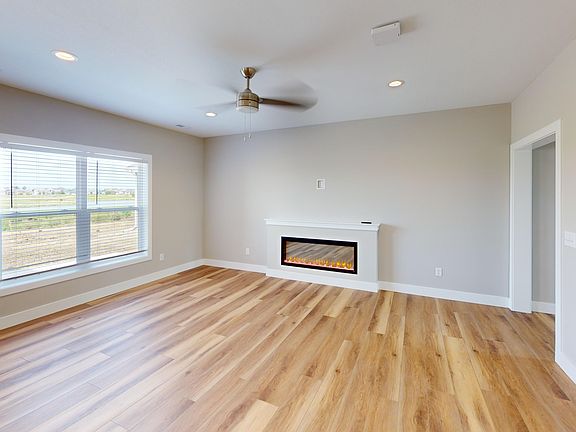 3rd image of 4538 Hogan Dr