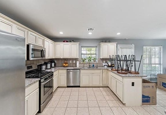 5th image of 20208 E 37th St S