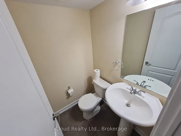 55 Lindcrest Mnr #1001 — Photo 20