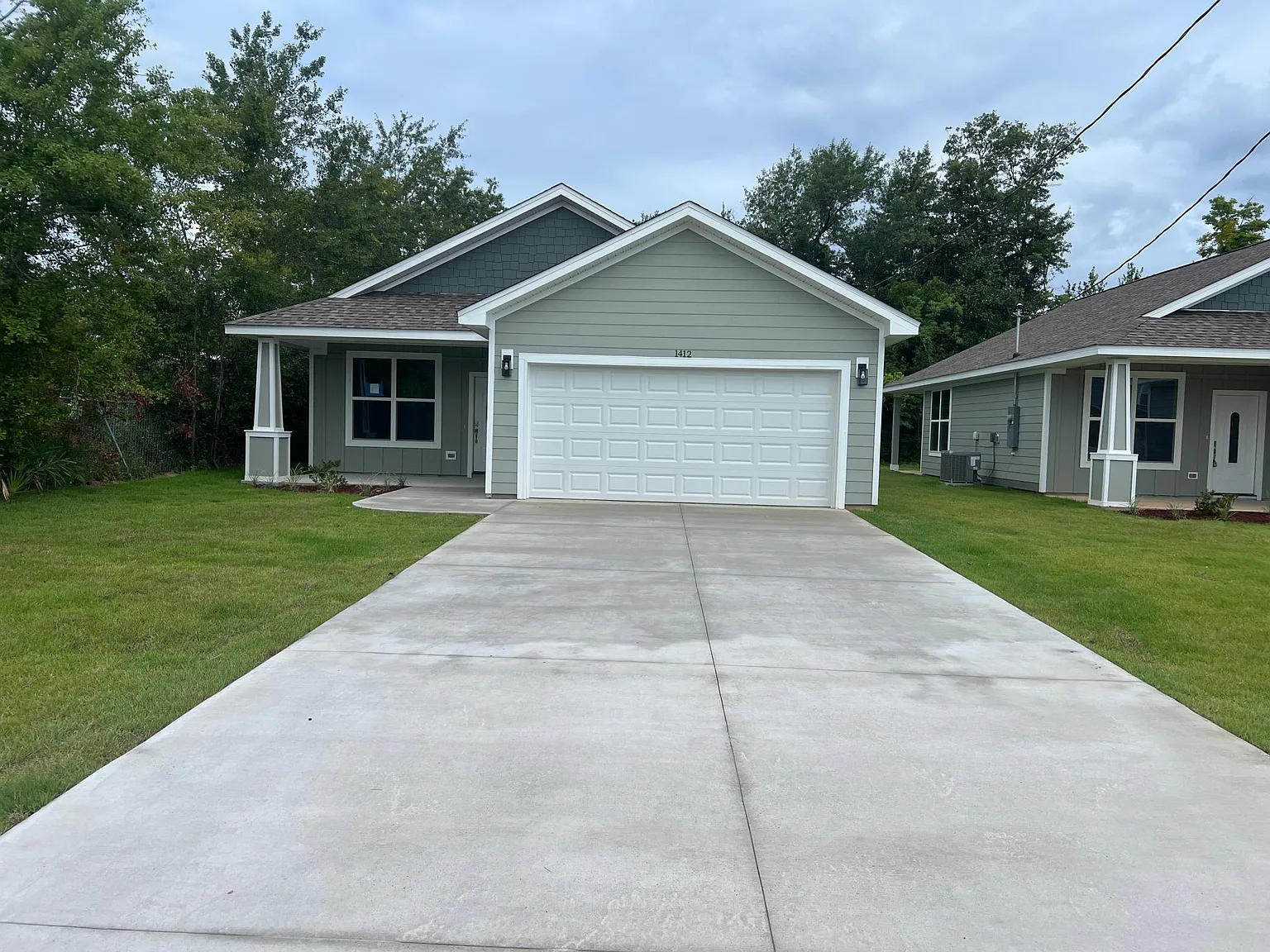 3 bed, 1300 sqft, $2,050 — Photo 3