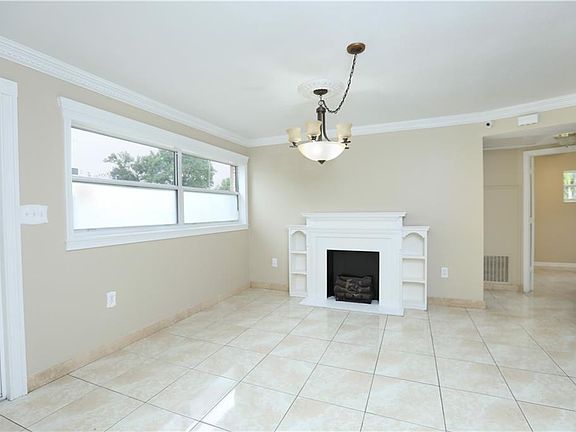4th image of 5912 Antilla Dr