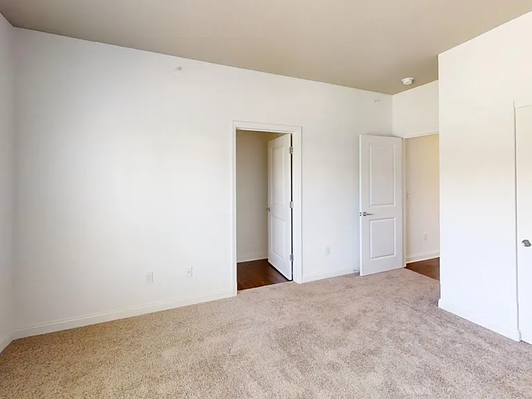 Precedent Flats | Specials Available — Photo 110