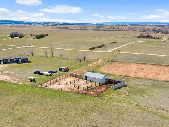 19480 Redwater Ranch Ave, Spearfish, SD 57783