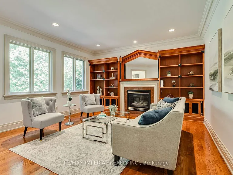 270 Spring Garden Ave — Photo 9
