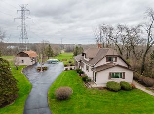 1062 Waukesha Rd, Caledonia, WI 53108