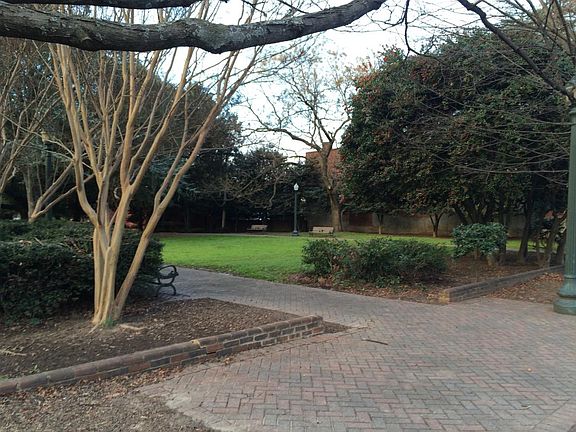 Patrick Henry Park right next door