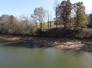 Lake Rd, Abingdon, VA 24211