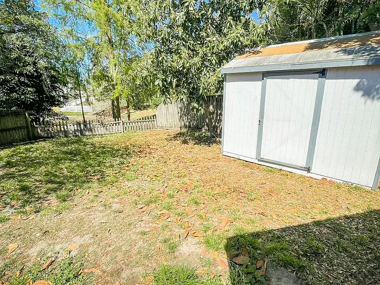 5604 35th Ct E — Photo 10