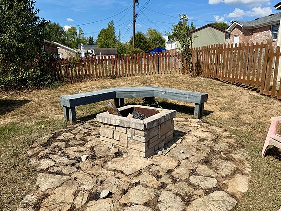 3rd image of 108 Rabbit Trl