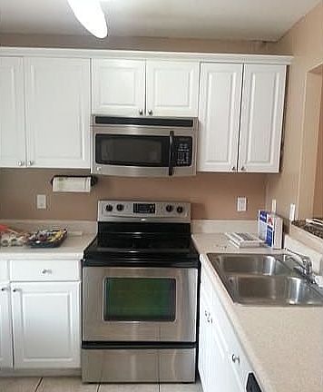 2nd image of 430 SE 2nd Ave APT E21