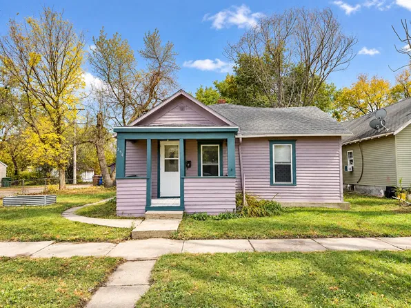 354 1st St SW, Huron, SD 57350