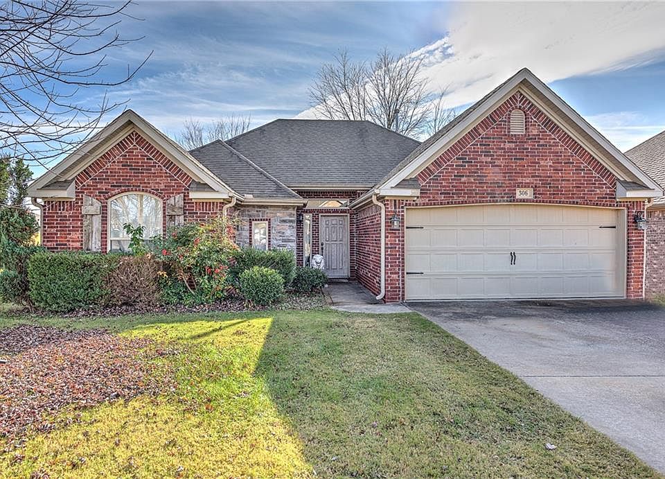 1st image of 306 E Summerwood Ct