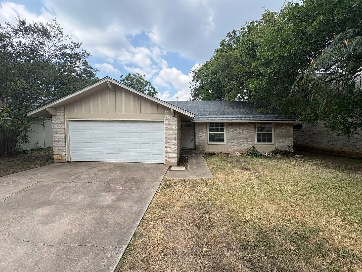 Great home in Anderson Mill! — Photo 1