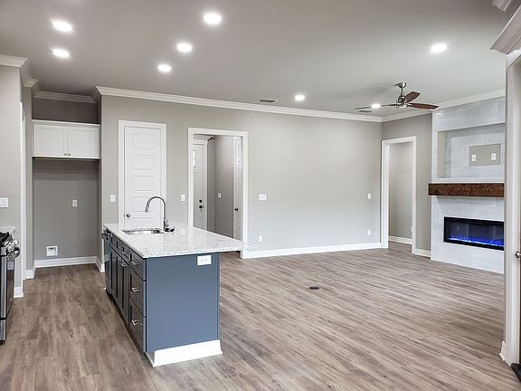 5th image of 906 Gavin Dr