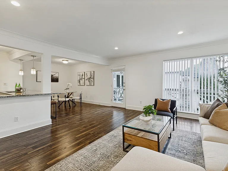 5911 E University Blvd #206 — Photo 18