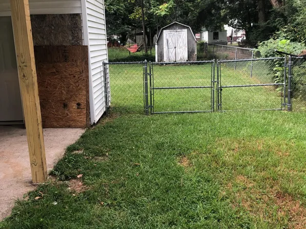 203 Oak St, Lonoke, AR 72086