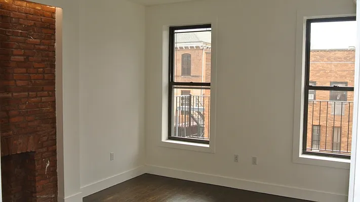 Rented by Nooklyn NYC LLC | media 99