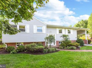8506 Wagon Wheel Rd, Alexandria, VA 22309