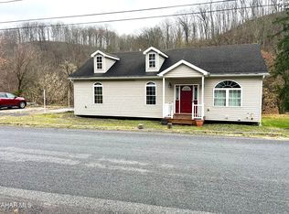 222 Ironville Rd, Tyrone, PA 16686