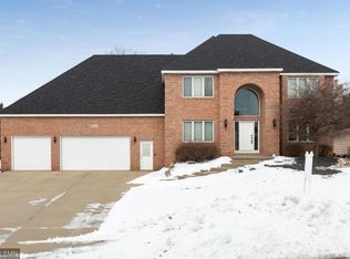 7600 Bush Lake Dr, Bloomington, MN 55438
